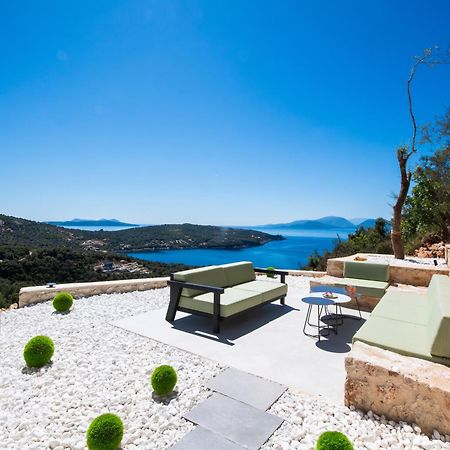 Pantea Luxury Villa วาซีลีกี ภายนอก รูปภาพ
