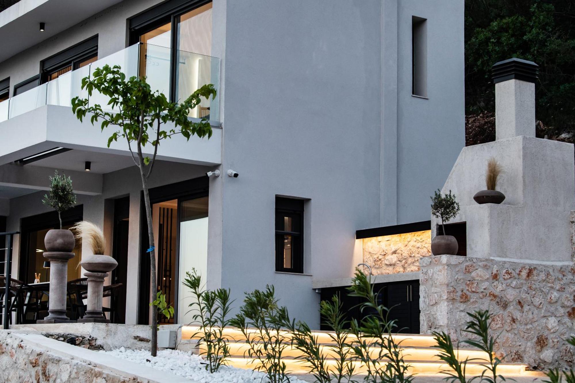 Pantea Luxury Villa วาซีลีกี ภายนอก รูปภาพ