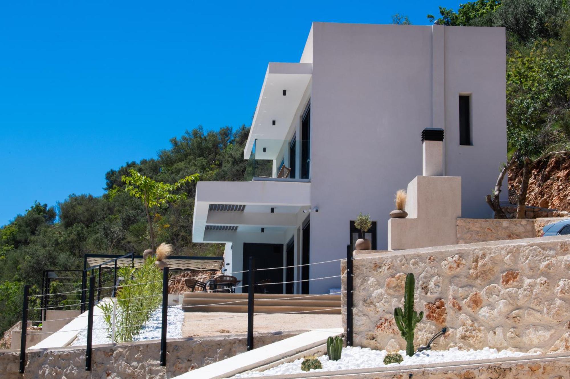 Pantea Luxury Villa วาซีลีกี ภายนอก รูปภาพ