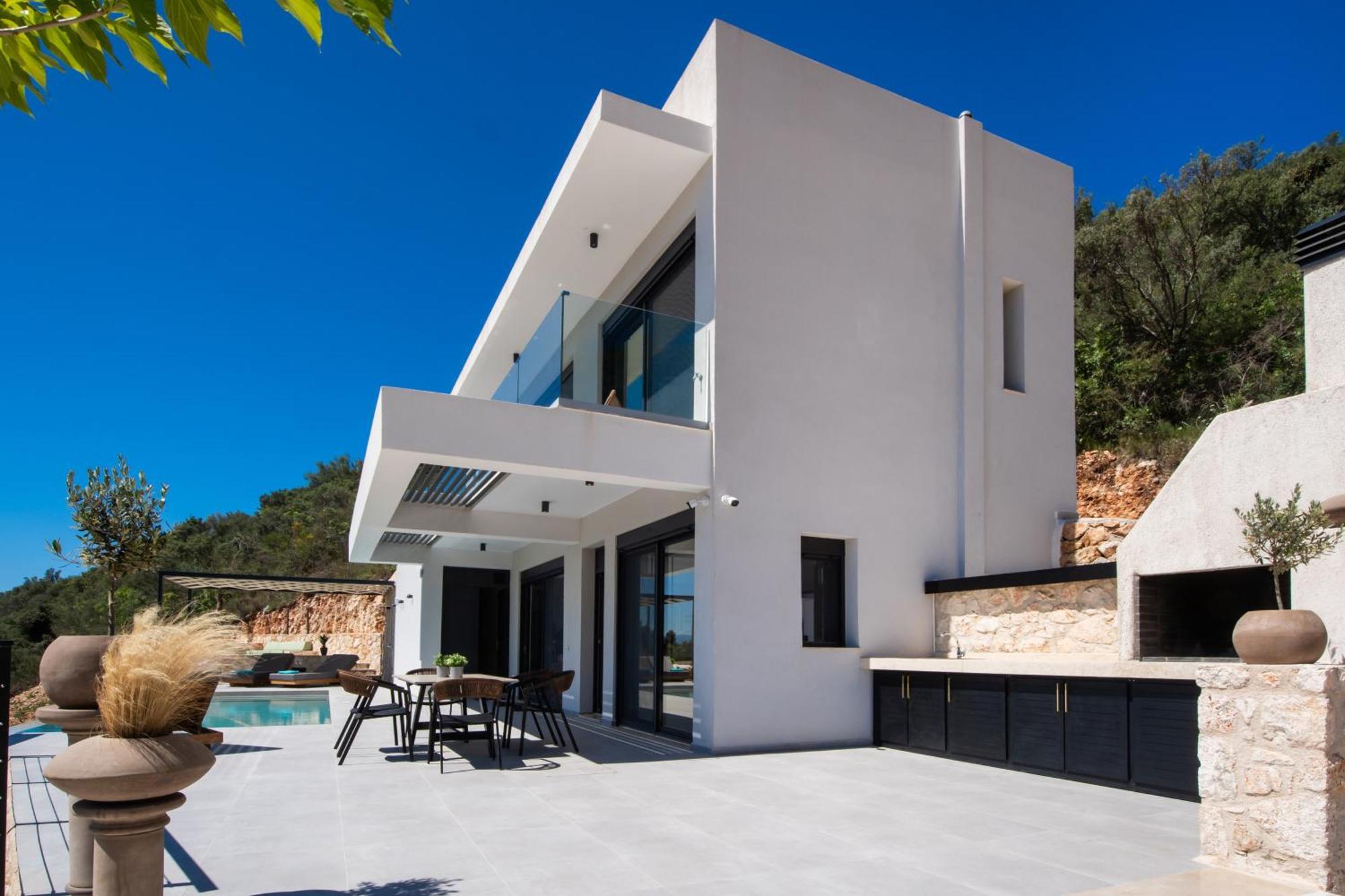 Pantea Luxury Villa วาซีลีกี ภายนอก รูปภาพ