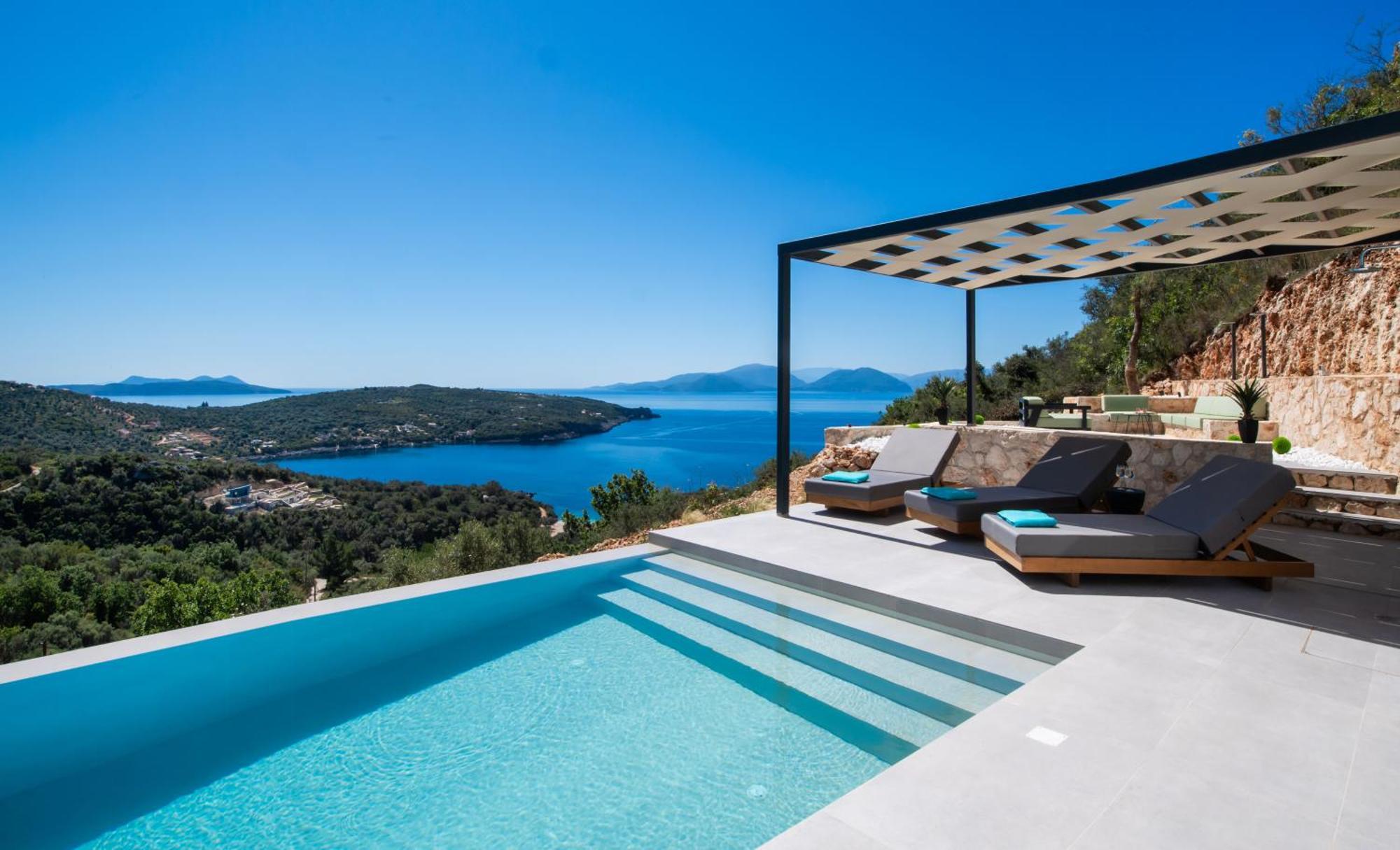 Pantea Luxury Villa วาซีลีกี ภายนอก รูปภาพ