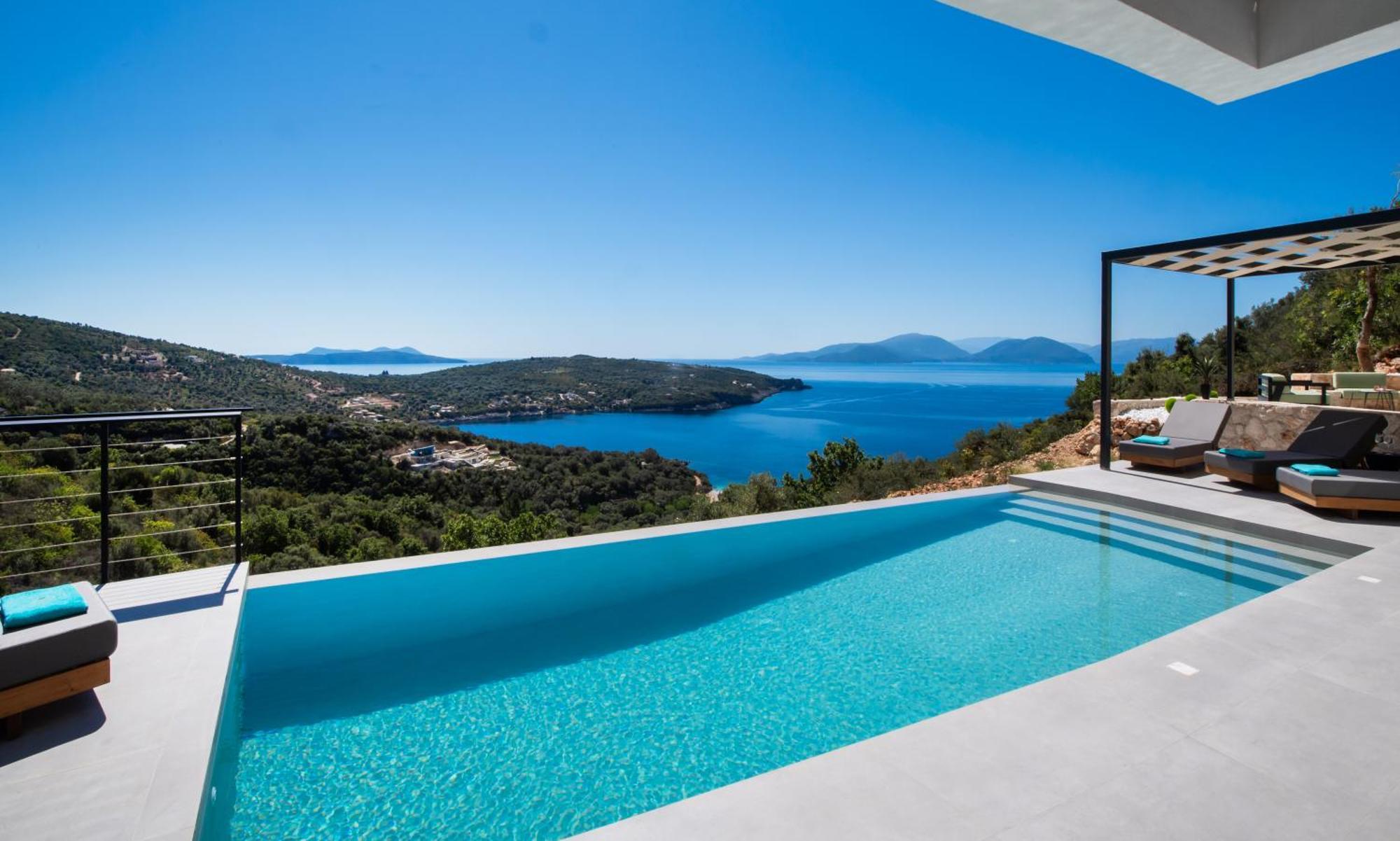 Pantea Luxury Villa วาซีลีกี ภายนอก รูปภาพ